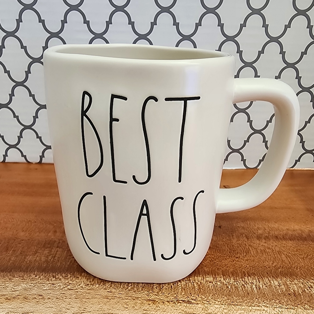 Rae Dunn BEST CLASS Mug